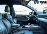 AUDI Q7 e-tron 3.0 TDI etron quattro tiptronic Design