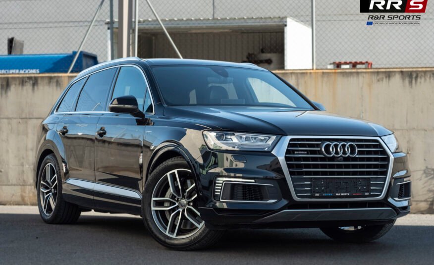 AUDI Q7 e-tron 3.0 TDI etron quattro tiptronic Design