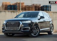 AUDI Q7 e-tron 3.0 TDI etron quattro tiptronic Design