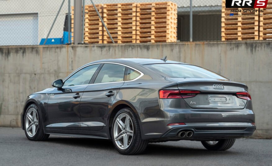 AUDI A5 2.0 TDI quattro S troni Sportback