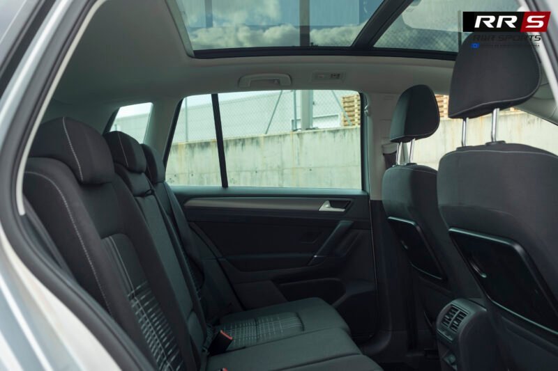 VOLKSWAGEN Golf Sportsvan 1.6 TDI Bluemotion