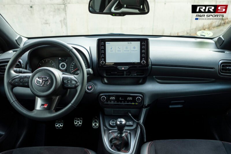 TOYOTA GR Yaris Circuit Pack