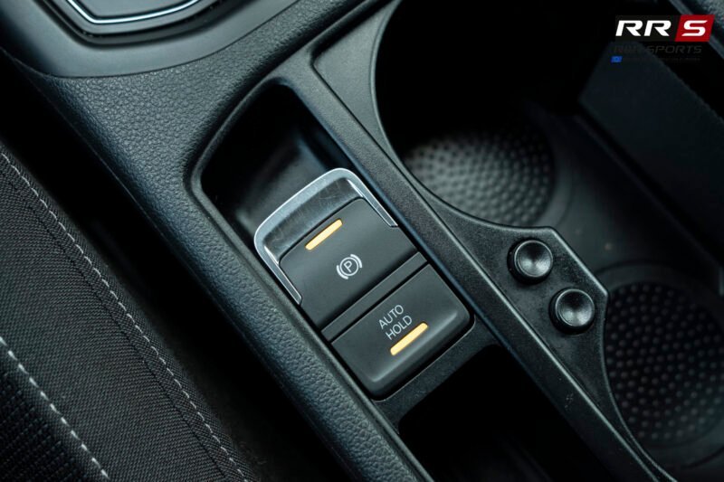 VOLKSWAGEN Touran Advanced