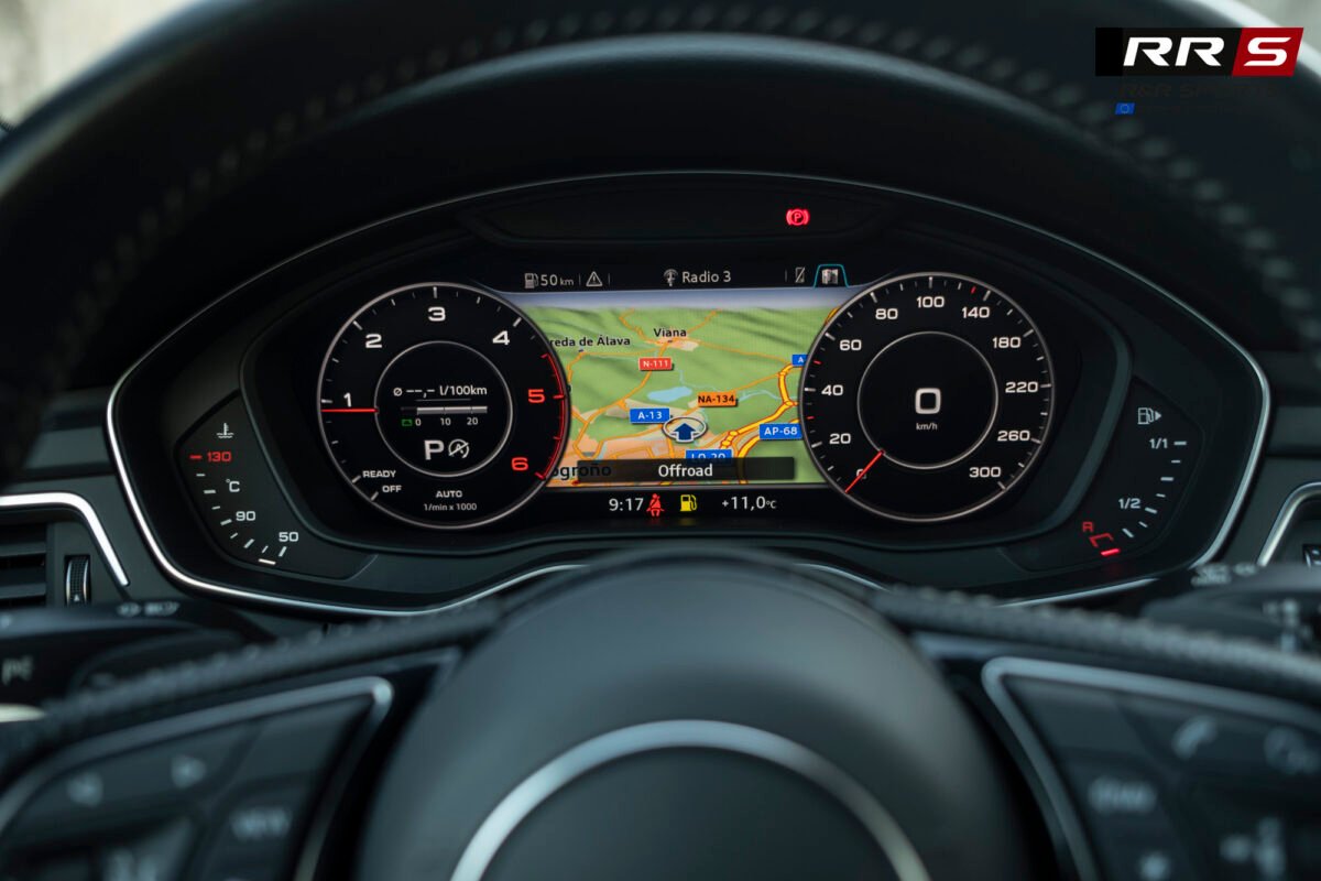 AUDI A4 35 TDI Sline