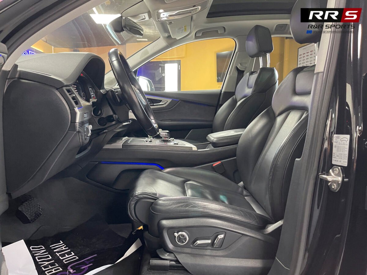 AUDI Q7 e-tron 3.0 TDI quattro tiptronic