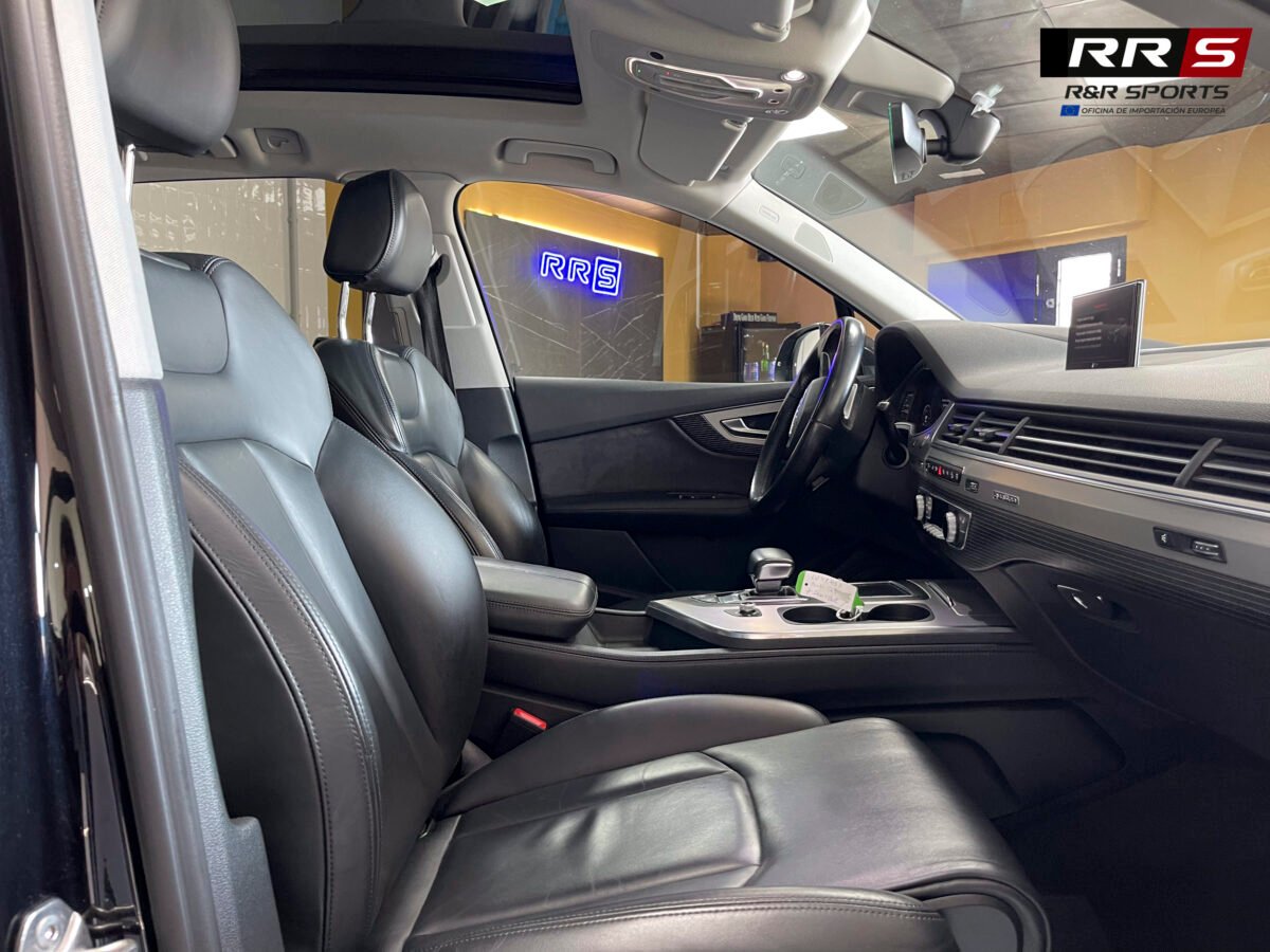AUDI Q7 e-tron 3.0 TDI quattro tiptronic