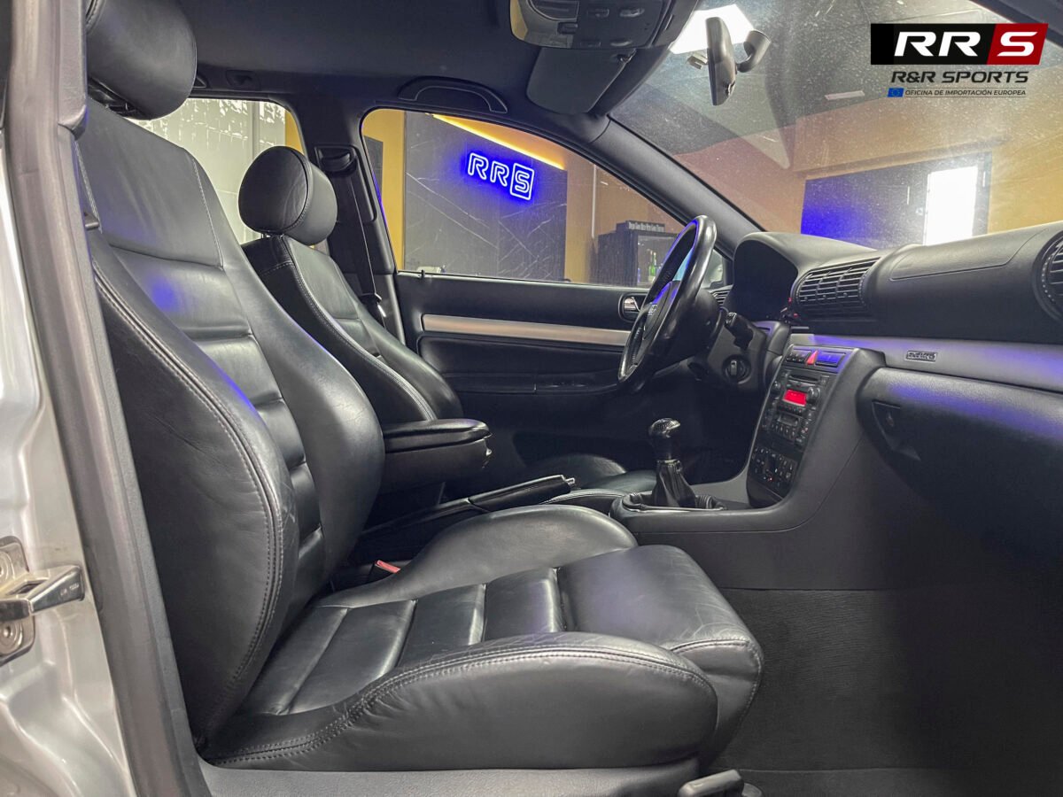 AUDI S4 2.7 Quattro Avant