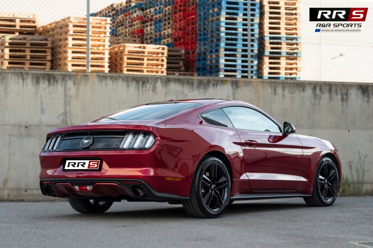 FORD Mustang EcoBoost 2.3 Fastback