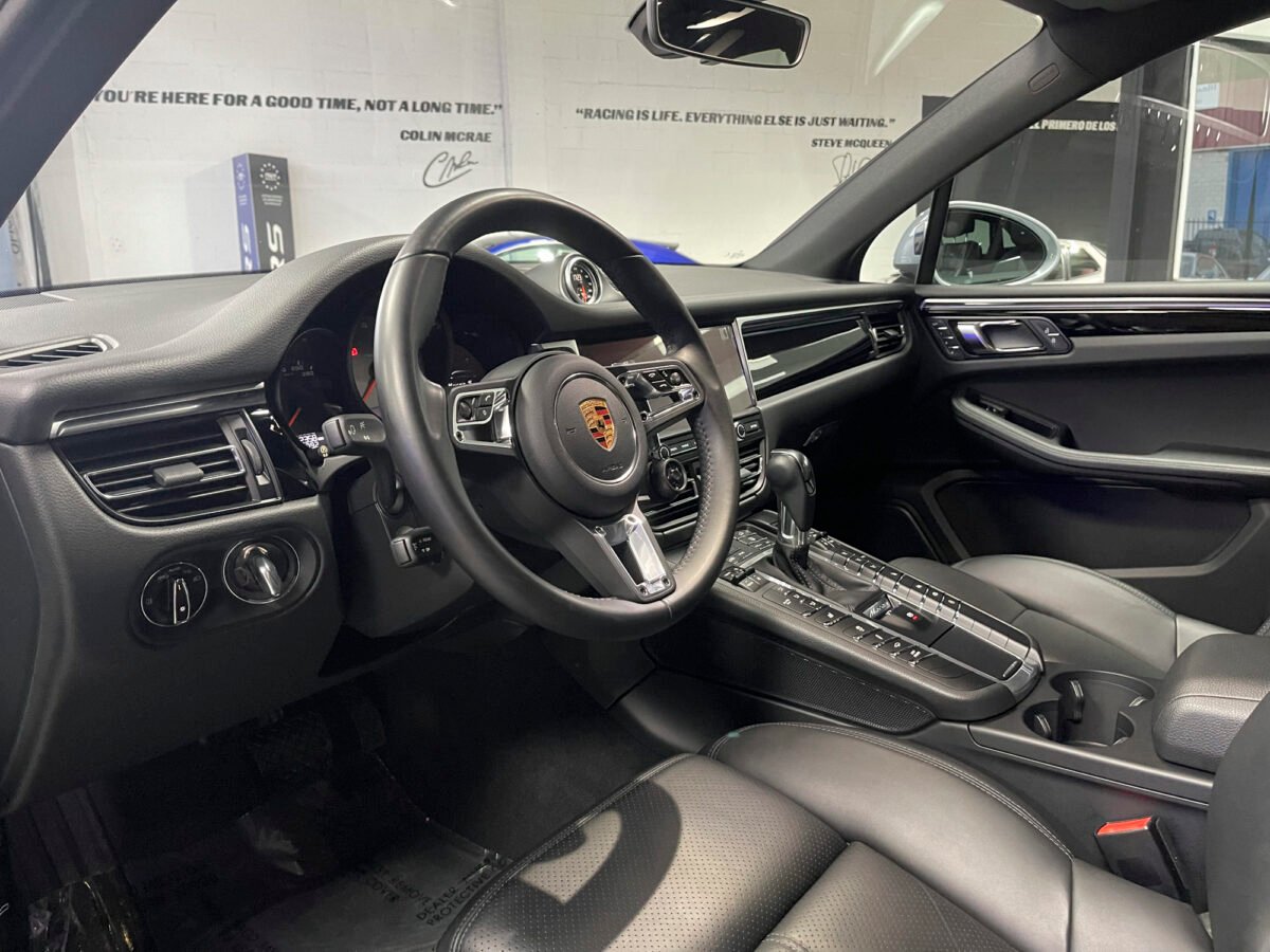 PORSCHE Macan S 