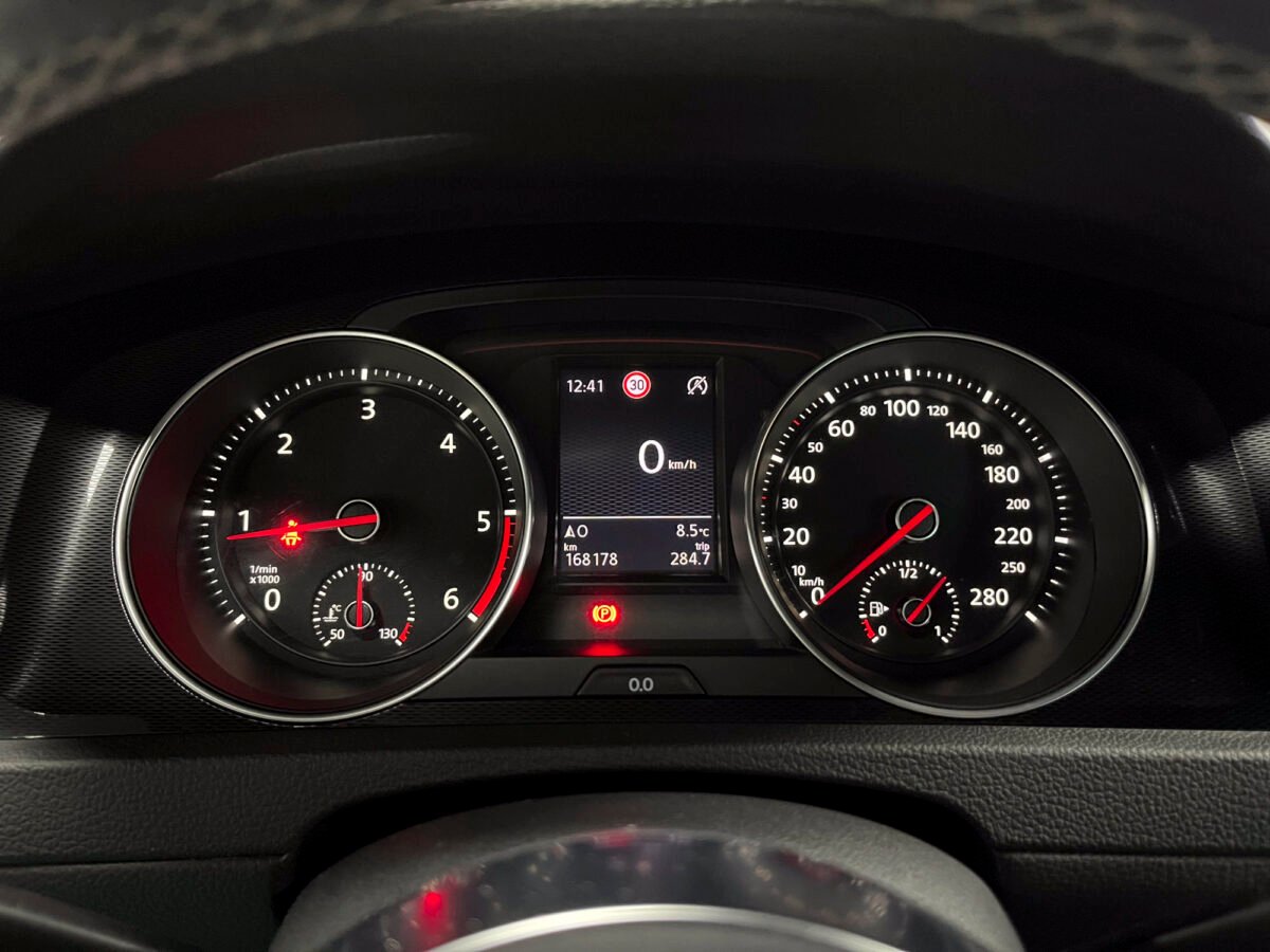 VOLKSWAGEN Golf 2.0 TDI GTD 