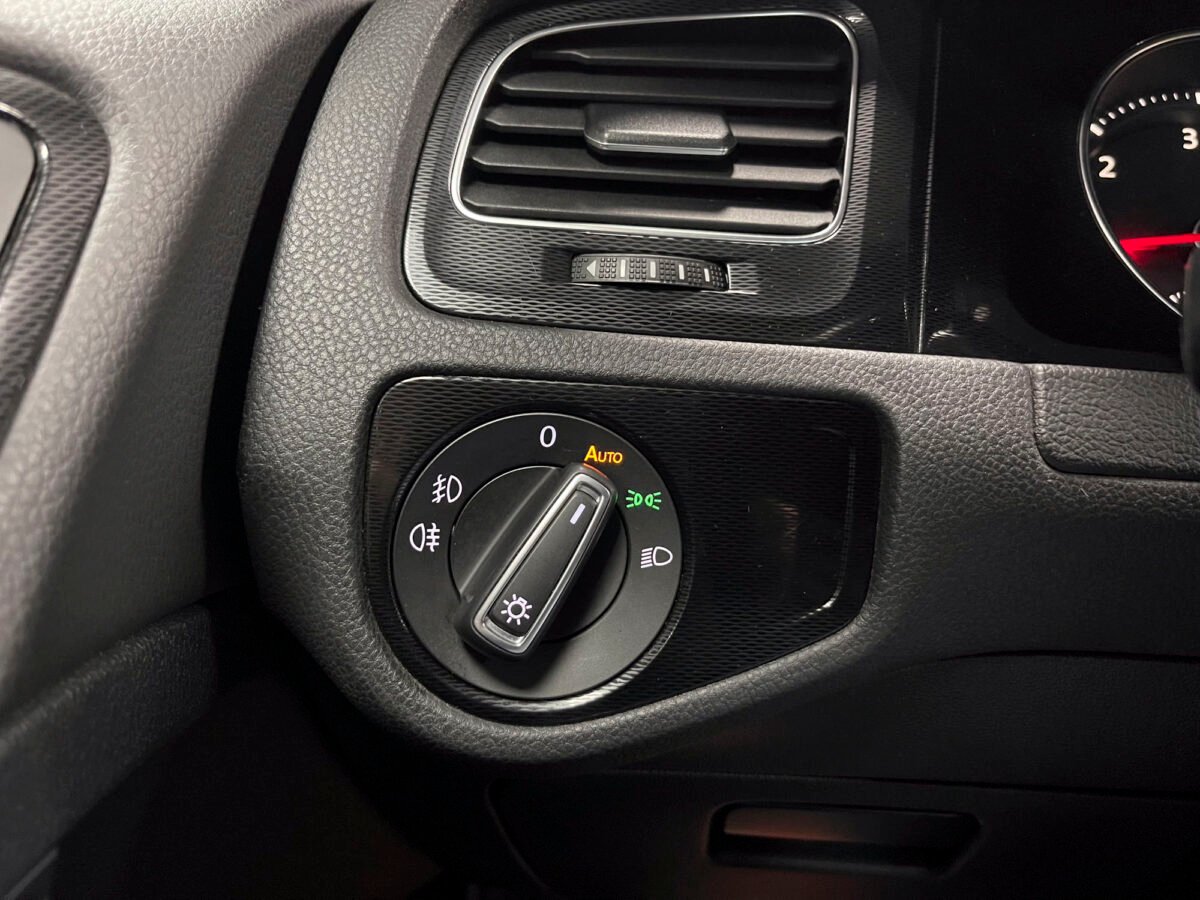 VOLKSWAGEN Golf 2.0 TDI GTD 