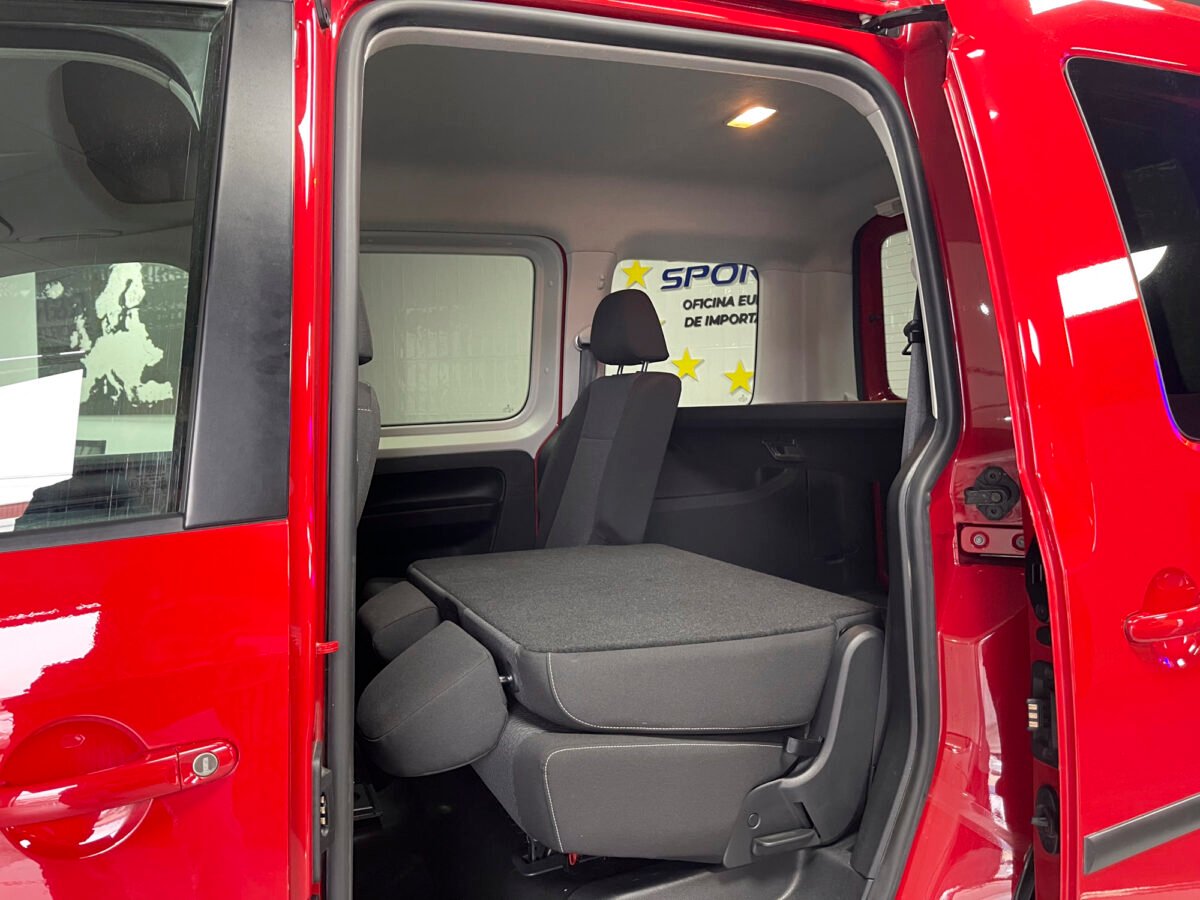 VOLKSWAGEN Caddy TRENDLINE 4MOTION