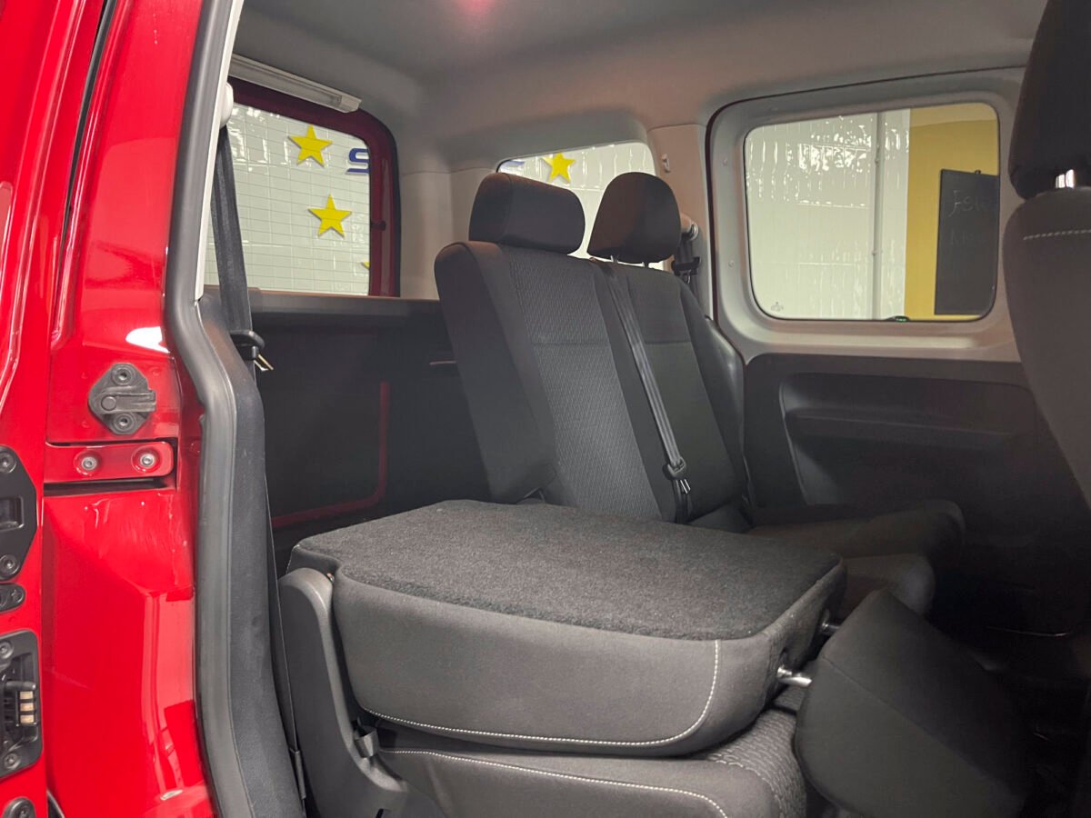 VOLKSWAGEN Caddy TRENDLINE 4MOTION