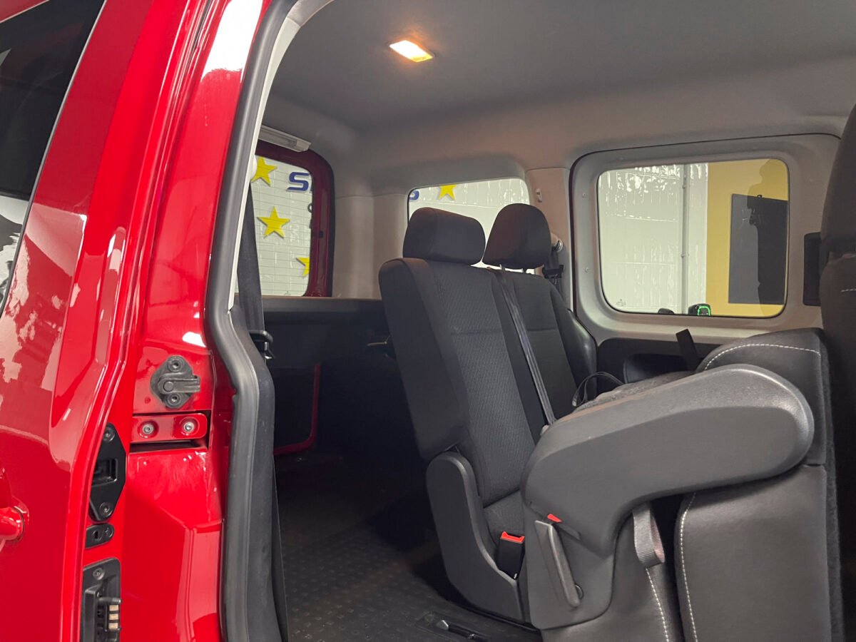 VOLKSWAGEN Caddy TRENDLINE 4MOTION