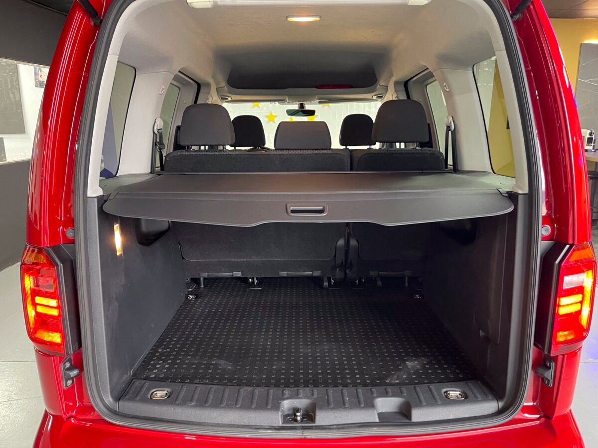 VOLKSWAGEN Caddy TRENDLINE 4MOTION