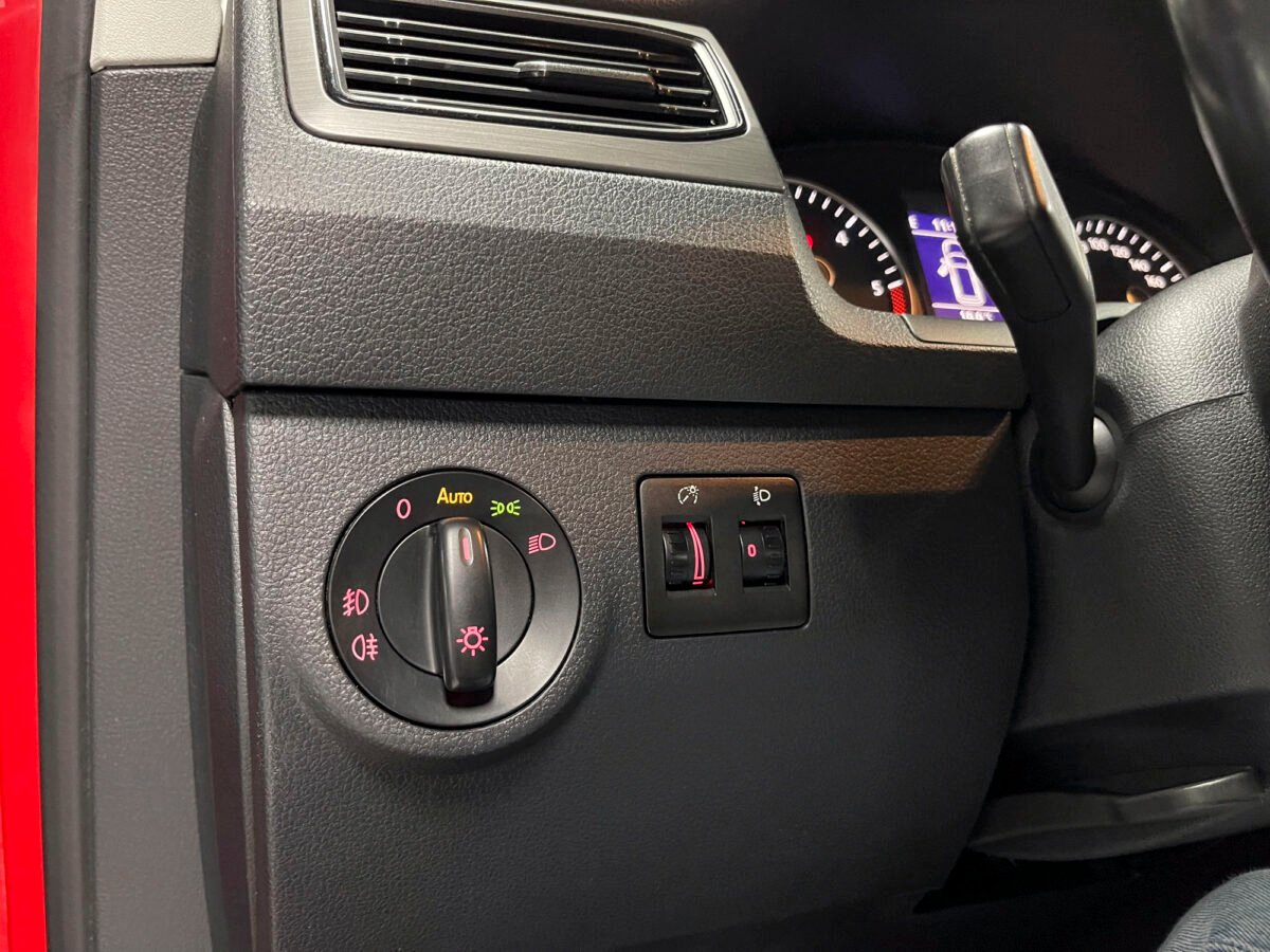 VOLKSWAGEN Caddy TRENDLINE 4MOTION