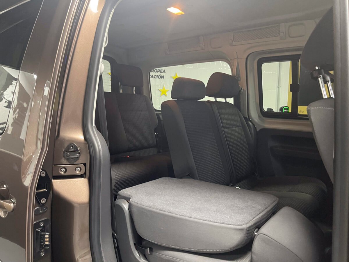 VOLKSWAGEN Caddy Maxi Trendline 1.6 TDI