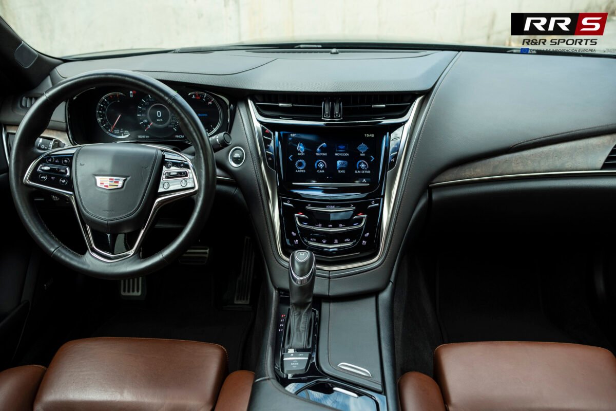 CADILLAC CTS 2.0 Sport Luxury