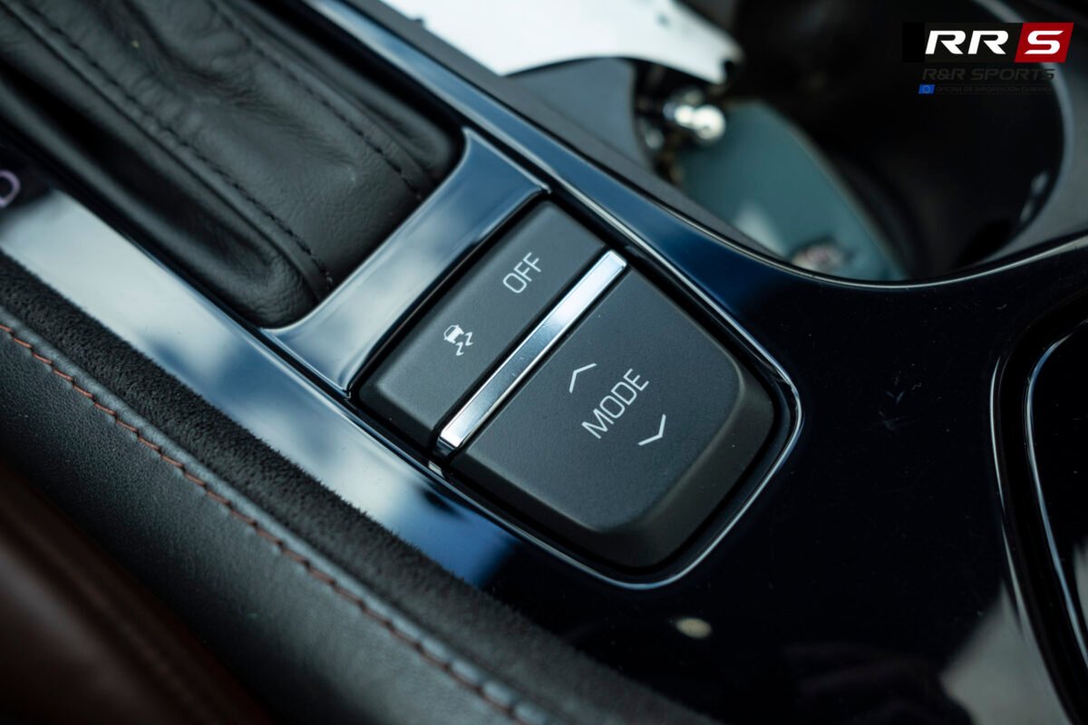 CADILLAC CTS 2.0 Sport Luxury