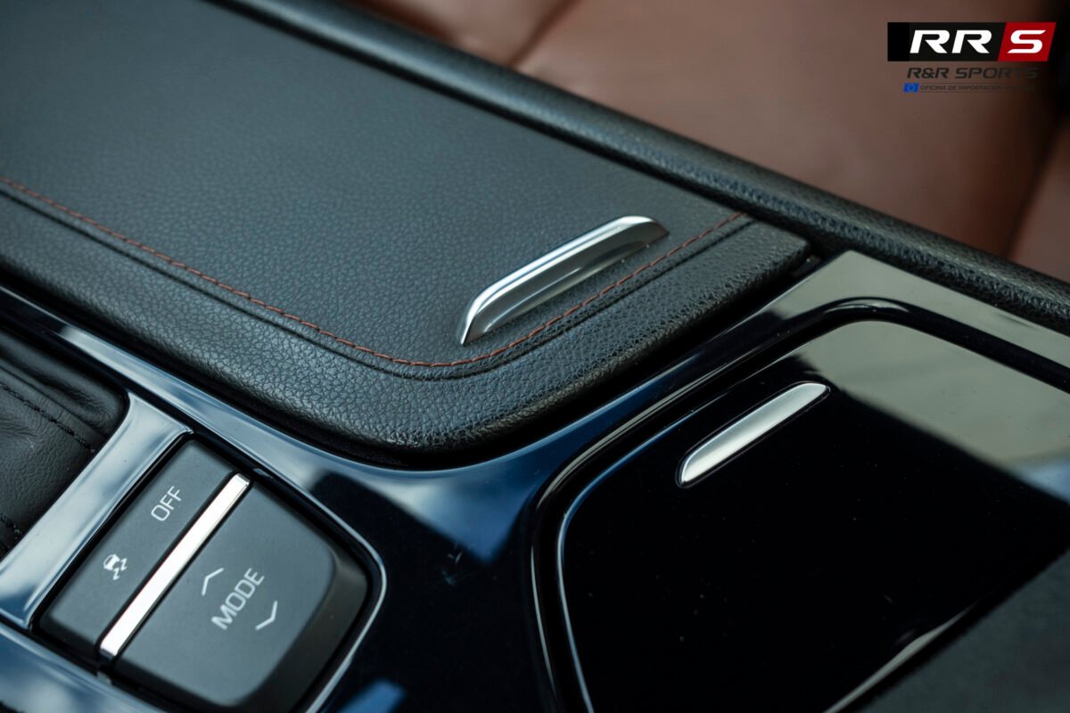 CADILLAC CTS 2.0 Sport Luxury