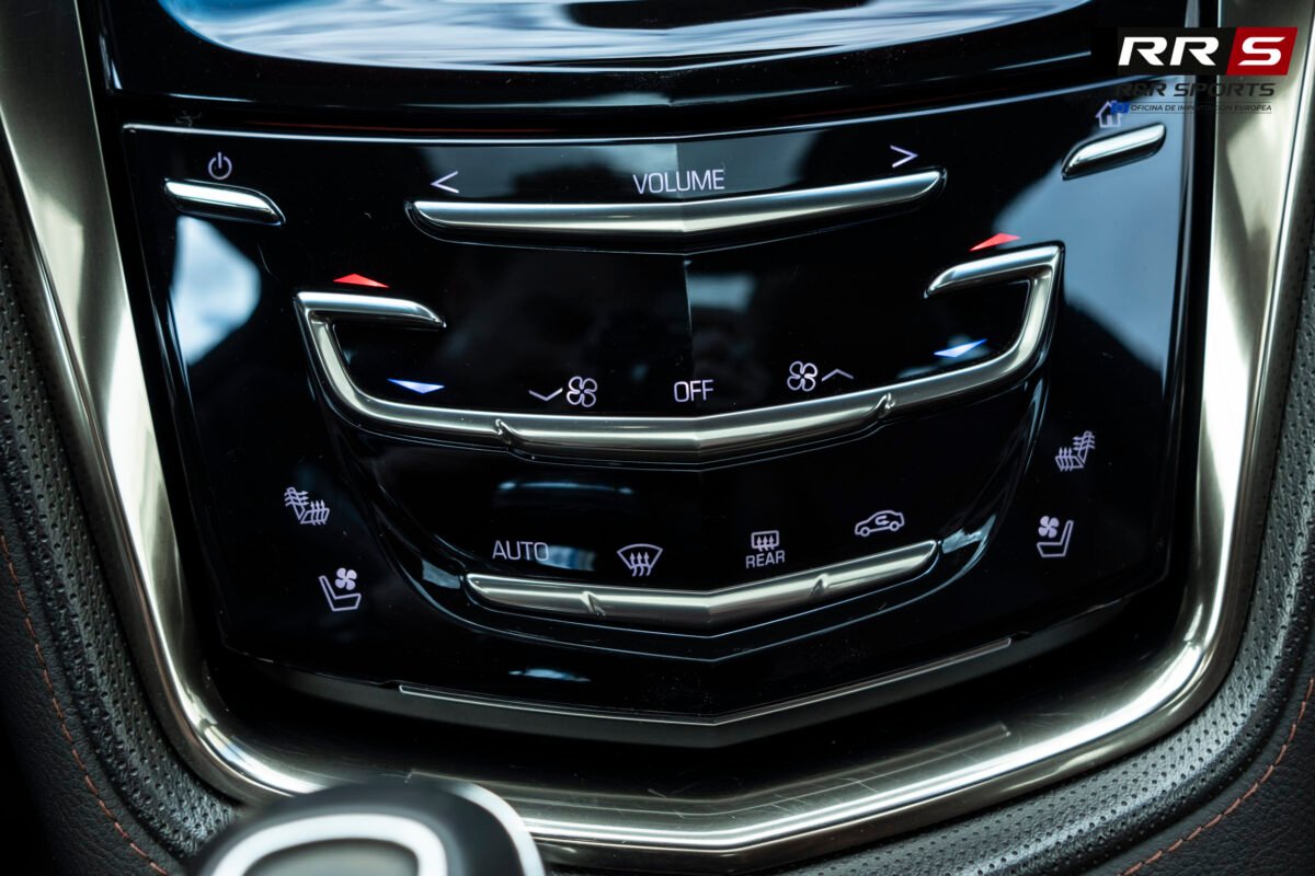 CADILLAC CTS 2.0 Sport Luxury