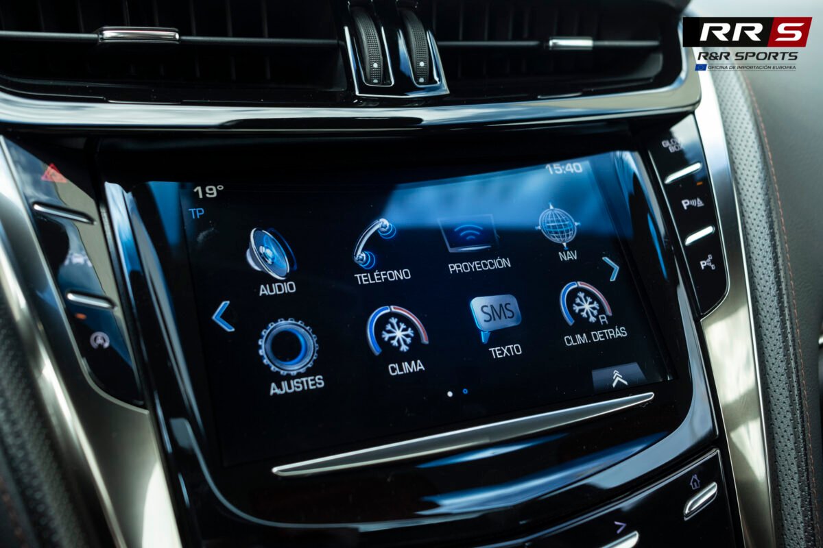 CADILLAC CTS 2.0 Sport Luxury