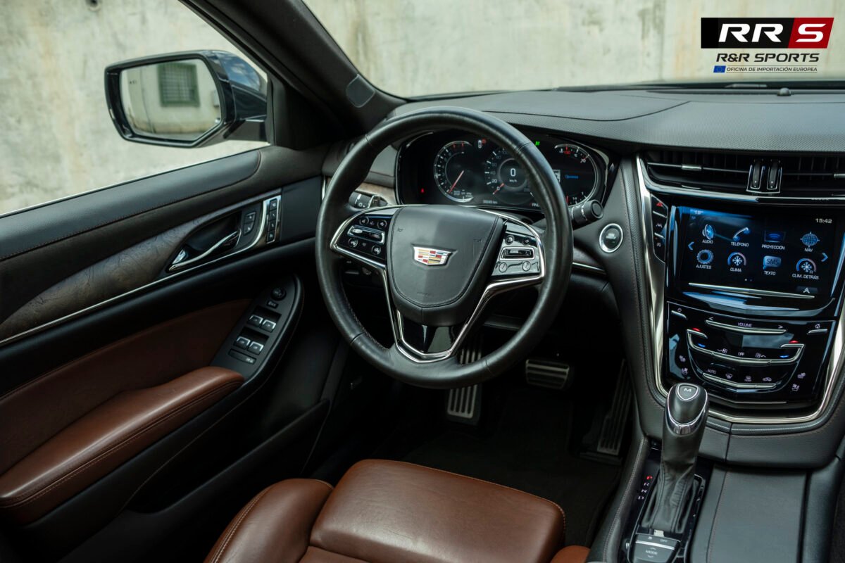 CADILLAC CTS 2.0 Sport Luxury