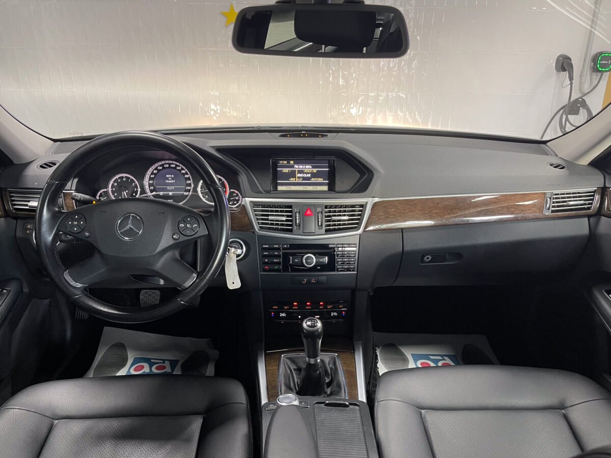MERCEDES-BENZ Clase E Estate 220 CDI