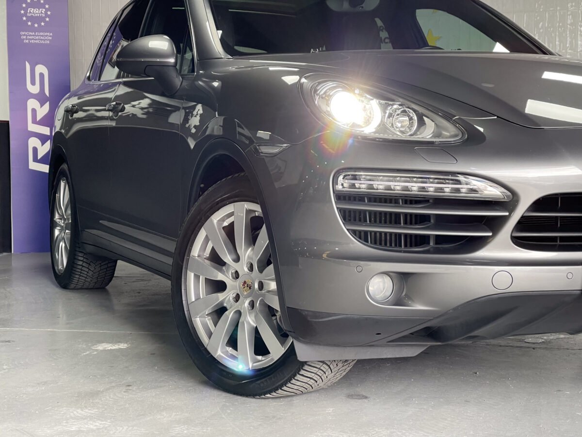 PORSCHE Cayenne 3.0 TDI 