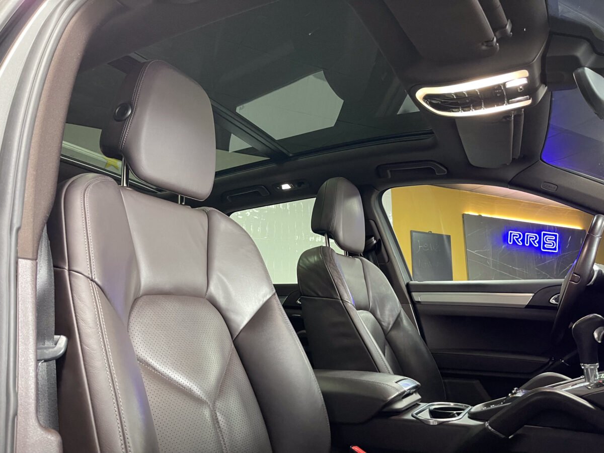 PORSCHE Cayenne 3.0 TDI 