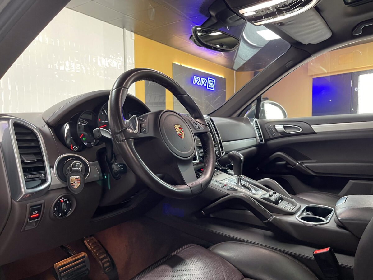 PORSCHE Cayenne 3.0 TDI 