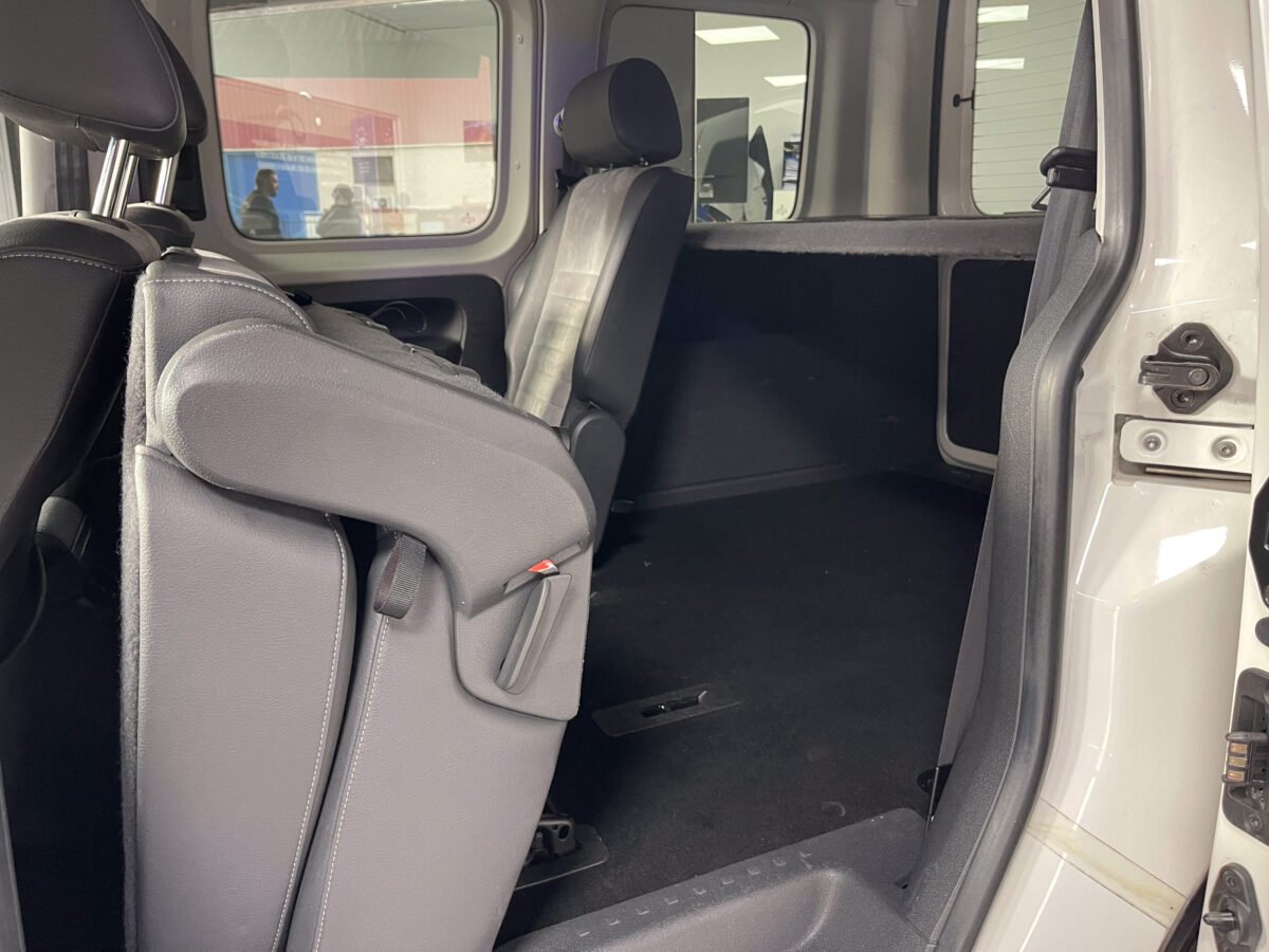 VOLKSWAGEN Caddy Trendline 30 aniversario 1.6 TDI