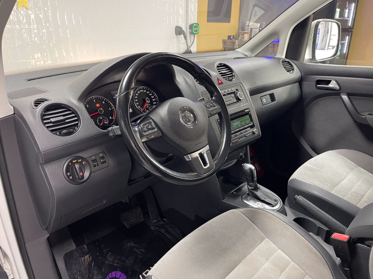 VOLKSWAGEN Caddy Trendline 30 aniversario 1.6 TDI