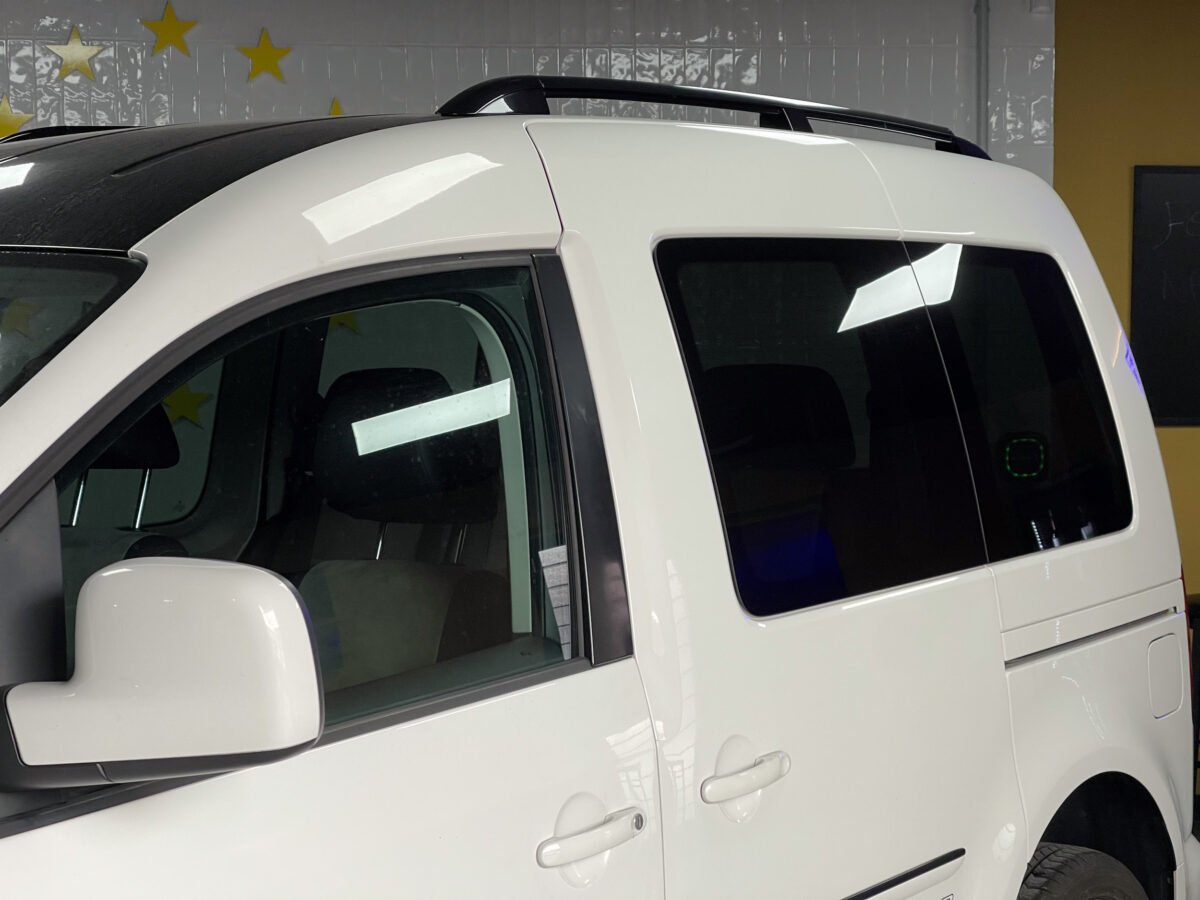 VOLKSWAGEN Caddy Trendline 30 aniversario 1.6 TDI