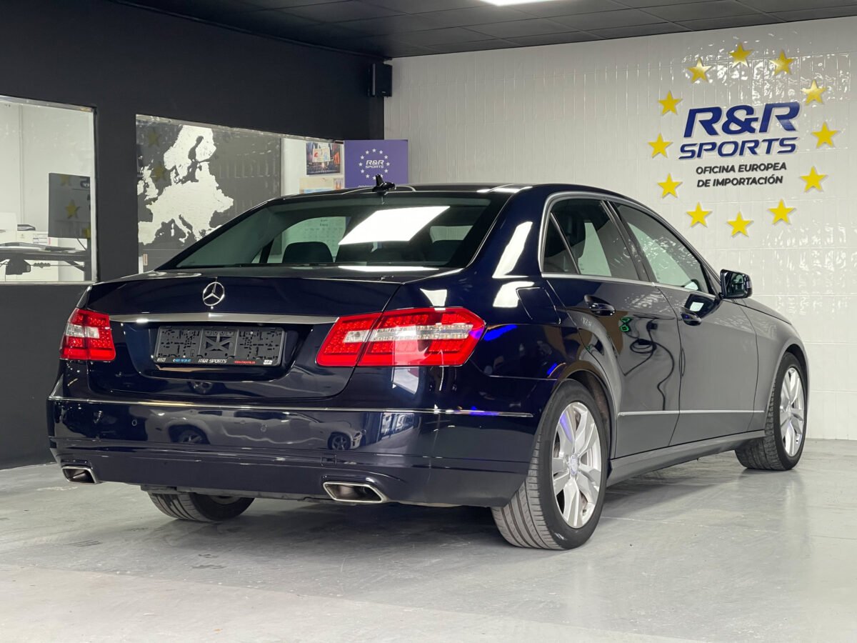 MERCEDES-BENZ Clase E 300 Hybrid Bluetec Avantgarde