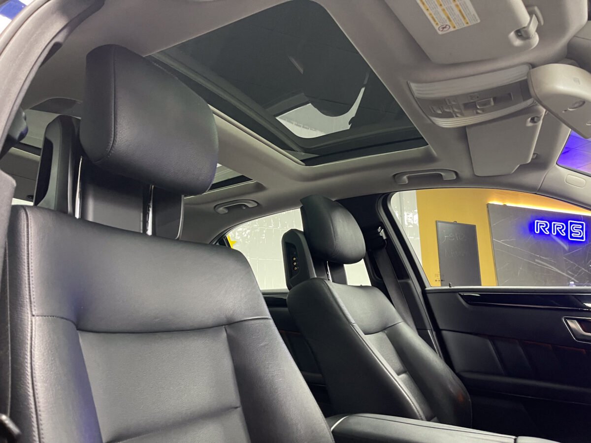 MERCEDES-BENZ Clase E 300 Hybrid Bluetec Avantgarde