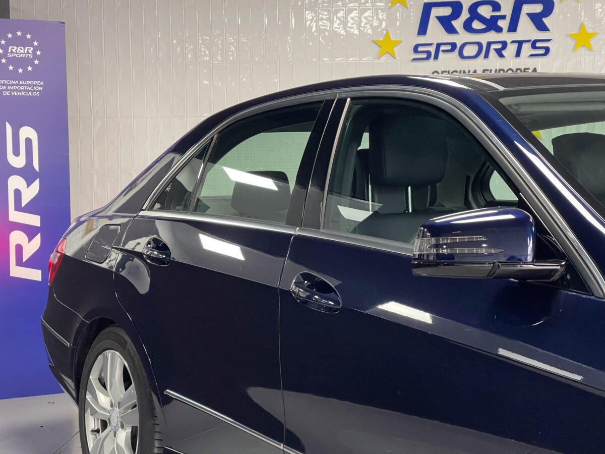 MERCEDES-BENZ Clase E 300 Hybrid Bluetec Avantgarde