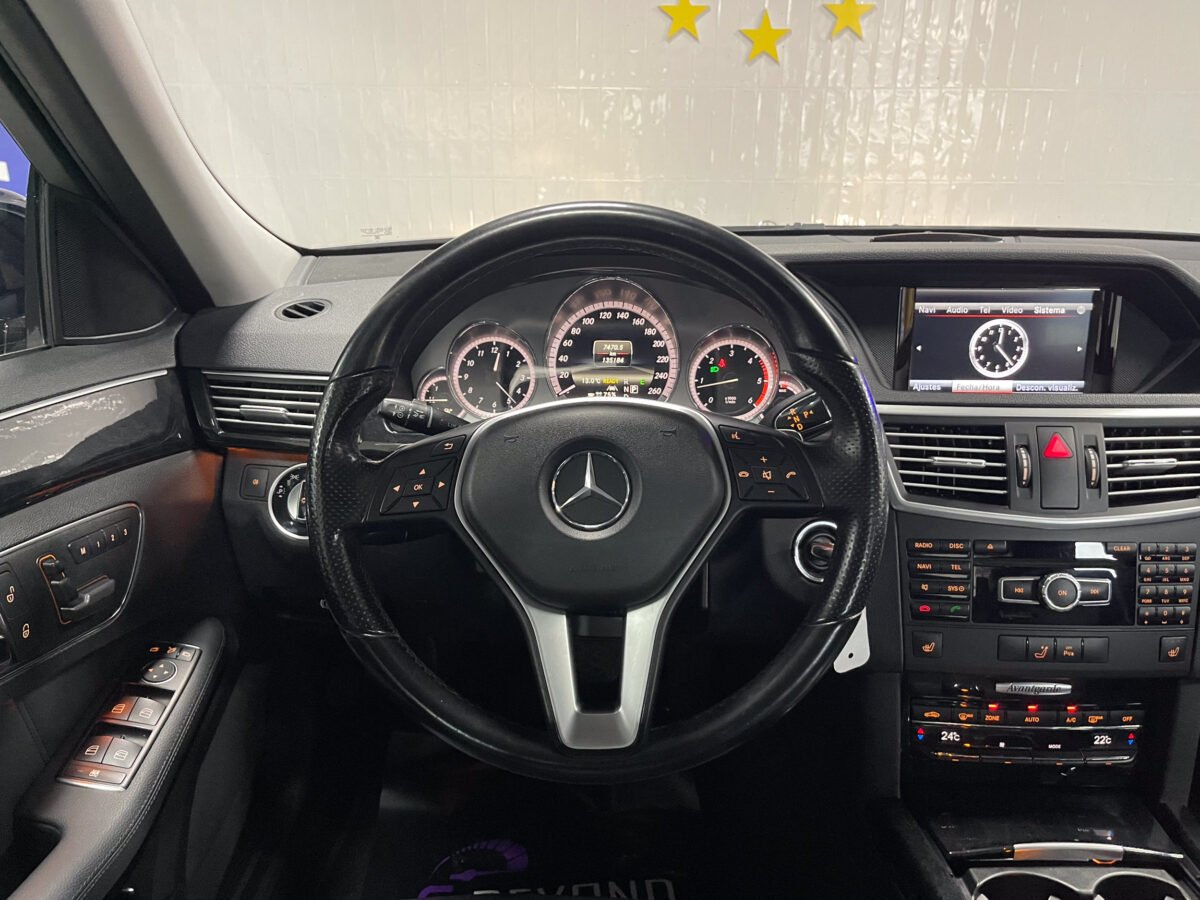 MERCEDES-BENZ Clase E 300 Hybrid Bluetec Avantgarde