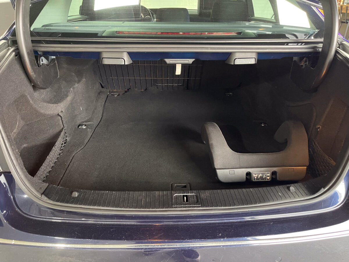 MERCEDES-BENZ Clase E 300 Hybrid Bluetec Avantgarde