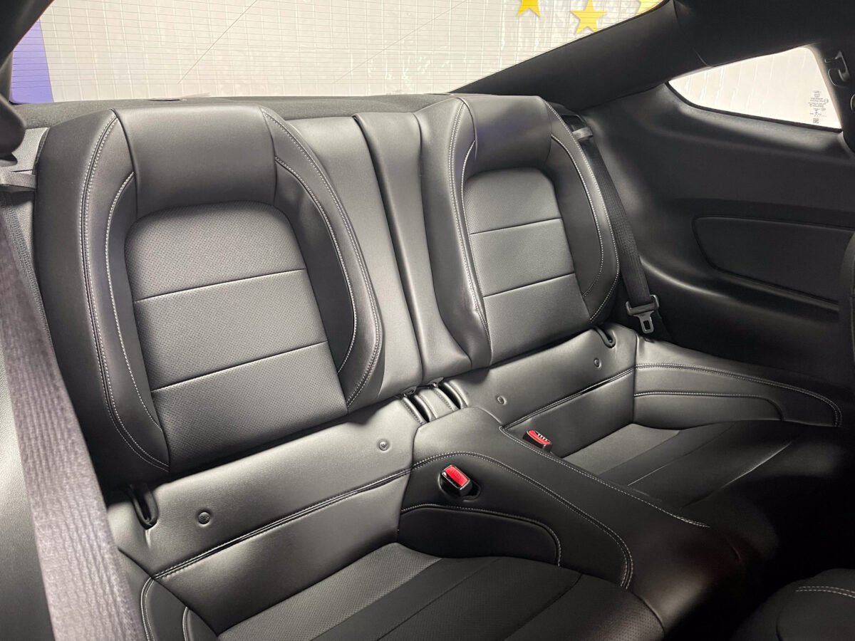 FORD Mustang 2.3 Ecoboost Performance 