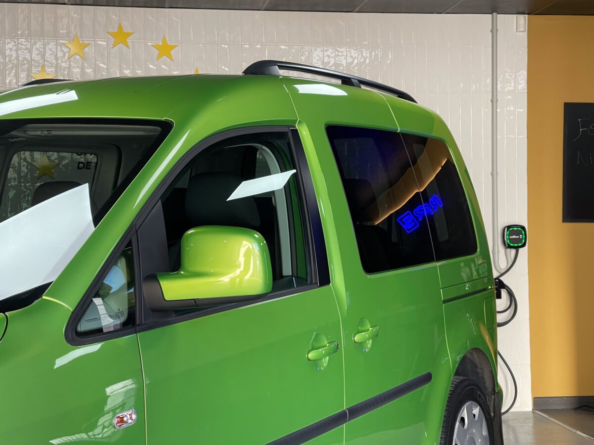 VOLKSWAGEN Caddy 2.0 TDI TRENDLINE