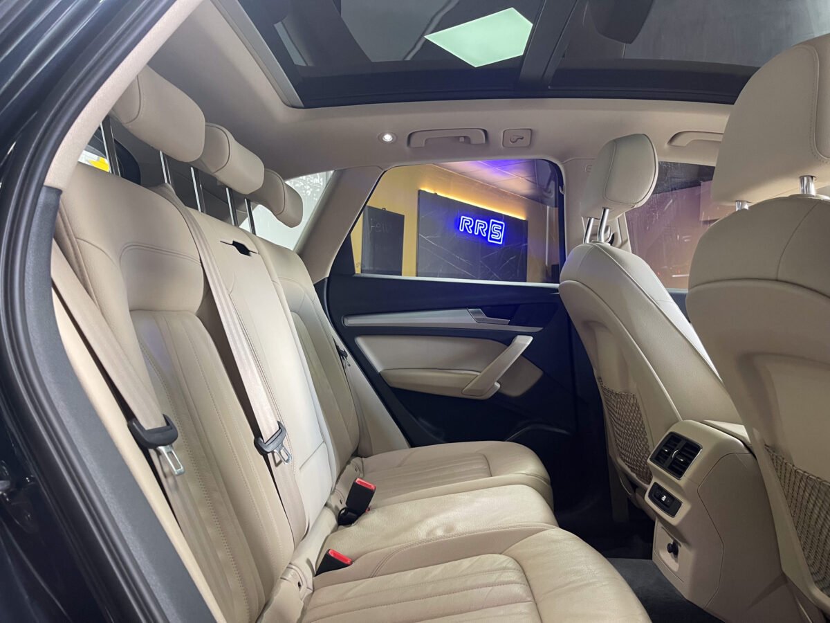 AUDI Q5 2.0 TDI Quattro Sline 
