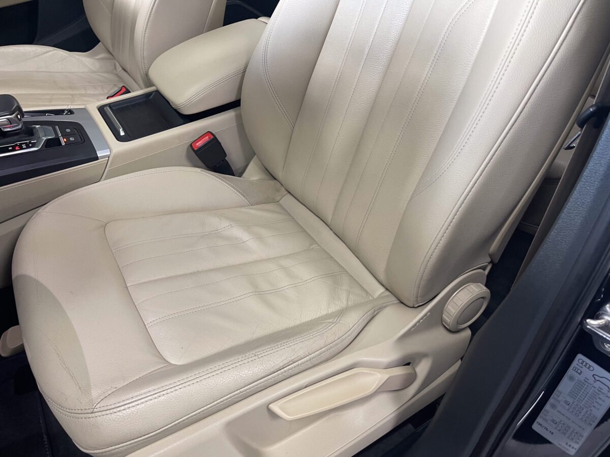 AUDI Q5 2.0 TDI Quattro Sline 