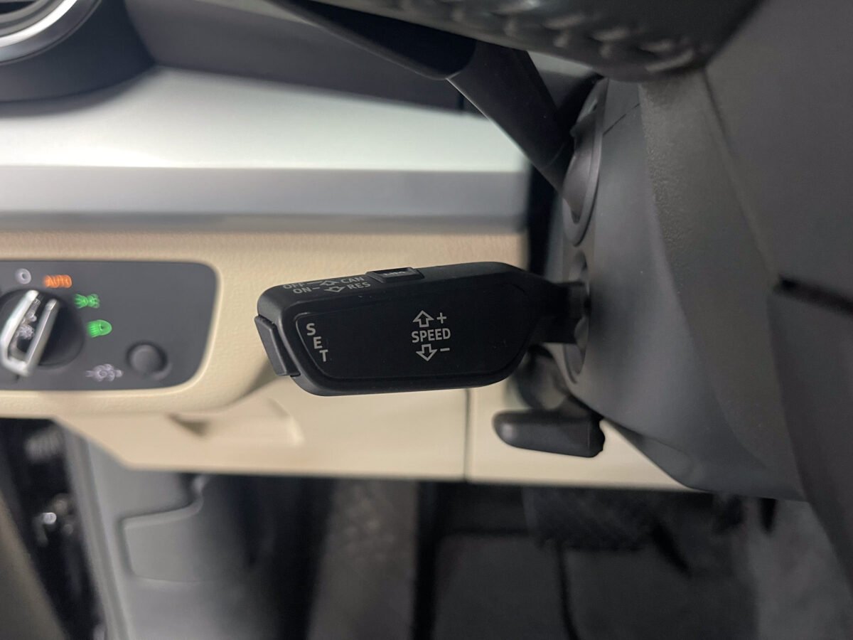 AUDI Q5 2.0 TDI Quattro Sline 