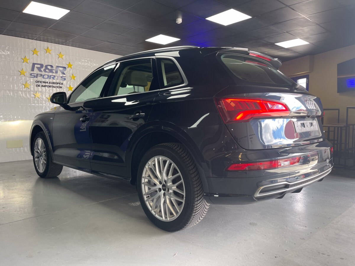 AUDI Q5 2.0 TDI Quattro Sline 