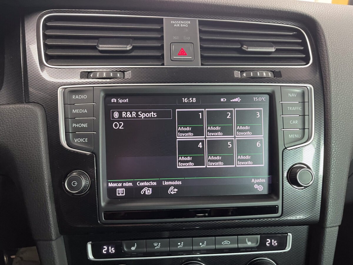 VOLKSWAGEN Golf 2.0 TFSI GTI PERFORMANCE
