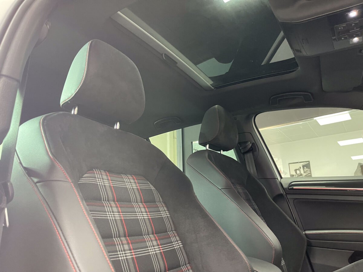 VOLKSWAGEN Golf 2.0 TFSI GTI PERFORMANCE