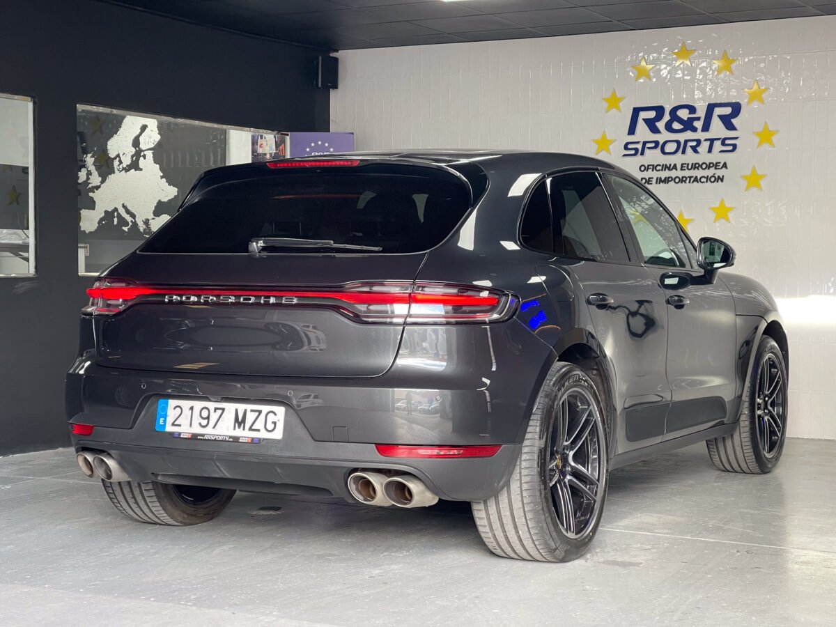 PORSCHE Macan S