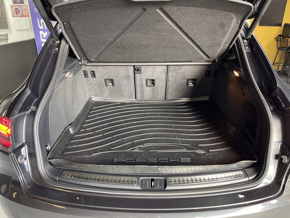 PORSCHE Macan S