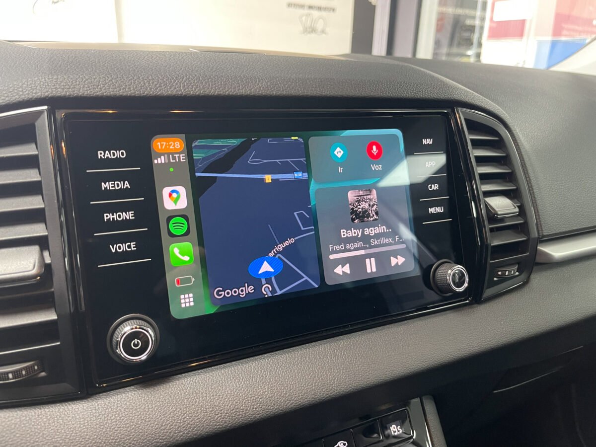 SKODA Karoq 1.5 TSI Selection